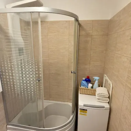 Apartamento Downtown Comfort - Different Bucarest