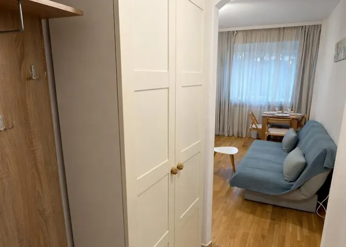 Apartament Downtown Comfort - Different Bucureşti